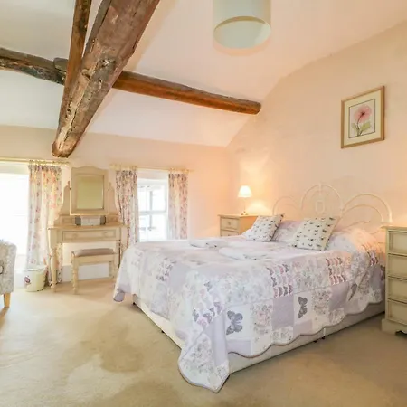The Farmhouse Holiday home *